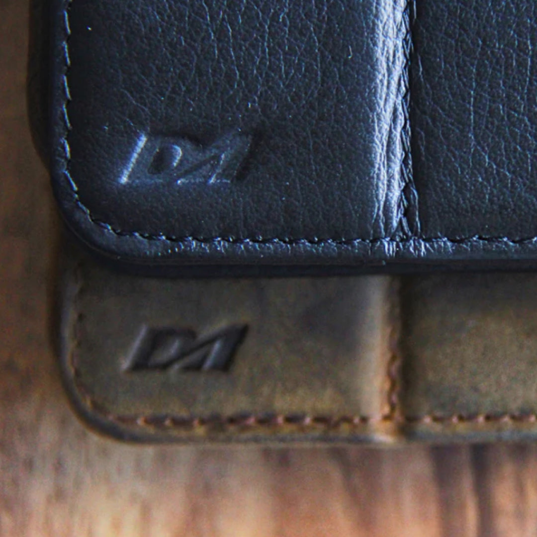 1Phone 13 Classic Wallet Cases are Back in Stock!